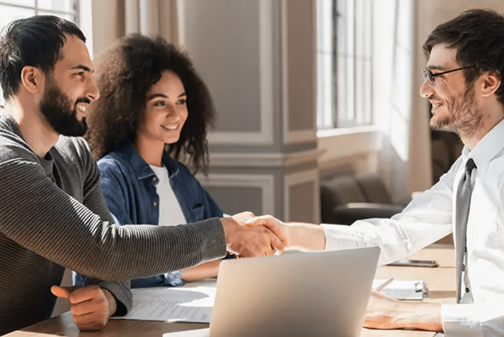 Why many first home buyers choose to work with a mortgage broker